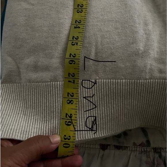 Torrid 1 - Picture 7 of 10